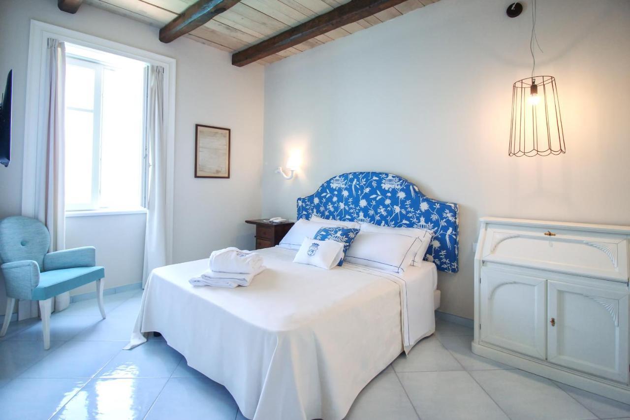 Hotel Palazzo Mottola Tropea Esterno foto