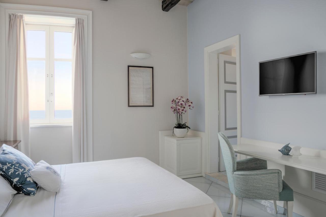 Hotel Palazzo Mottola Tropea Esterno foto